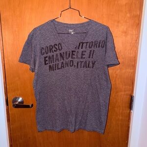 GAP Men's Heather Gray Short Sleeve Tee in Italian